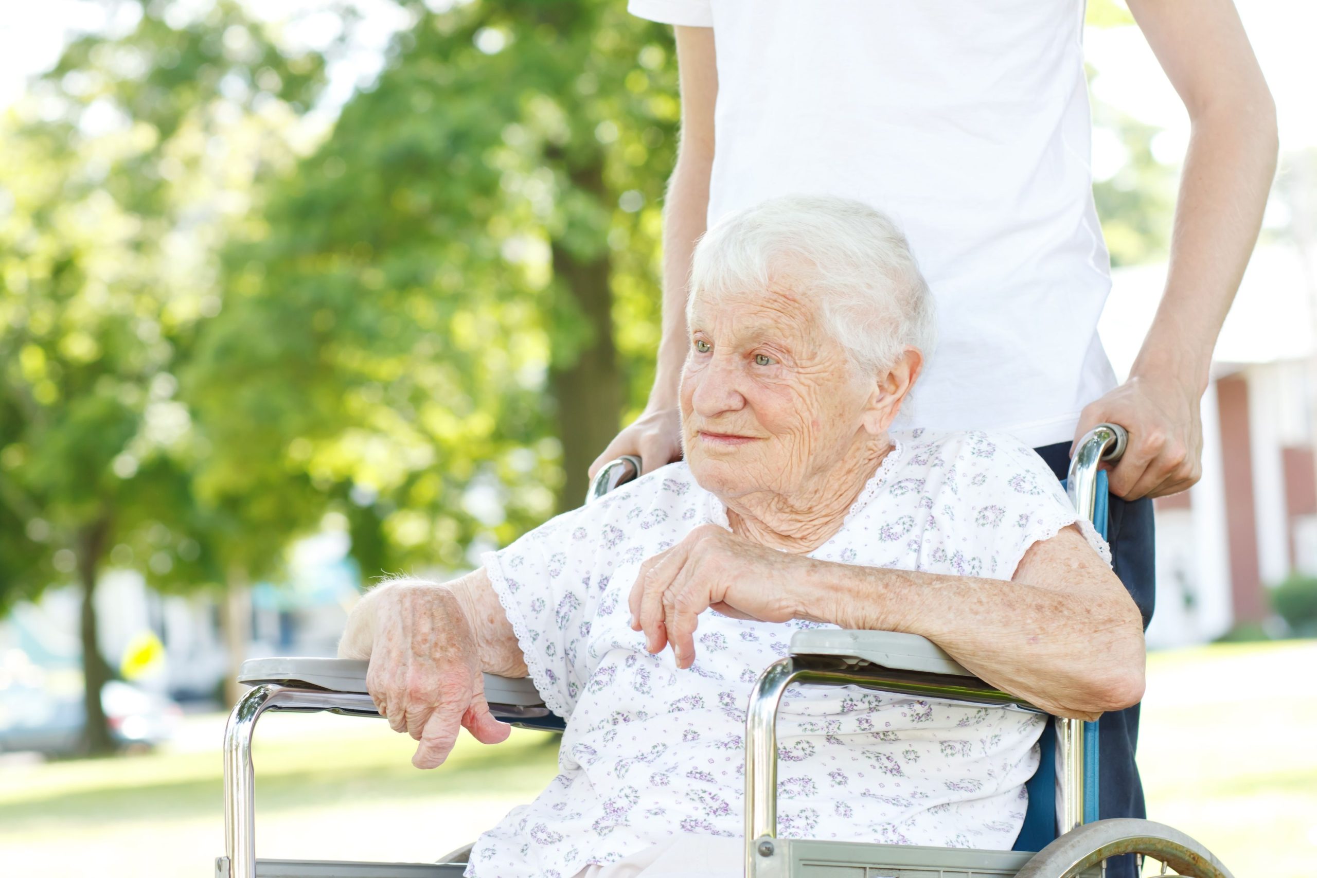 How to Attract New Senior Living Residents to Your Community in the USA